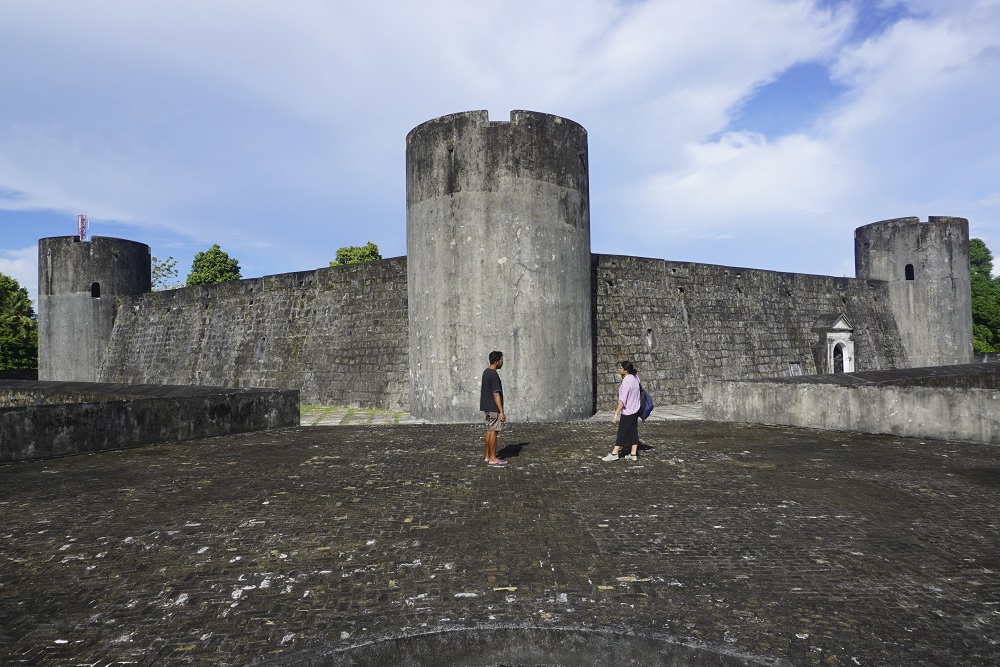 Benteng Rotterdam - Kompaspedia