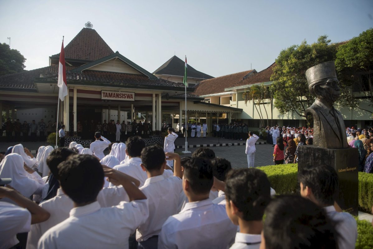 Sekolah Taman Siswa: Sejarah Pendirian Dan Perlawanan Melawan Belanda ...