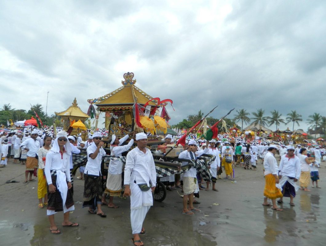 Hari Suci Nyepi: Sejarah, Tata Cara Upacara, Dan Makna Perayaan ...